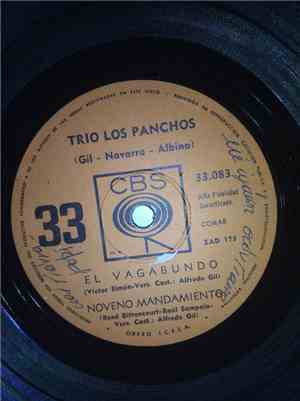 Trio Los Panchos - El Vagabundo / Noveno Mandamiento / Se Me Va la Vida / P ...