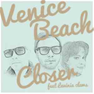 Venice Beach, Lavinia Claws - Closer