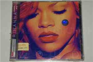 Rihanna - Loud