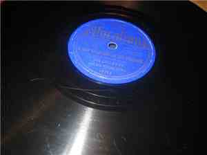 Cab Calloway And His Orchestra - A New Moon And An Old Serenade / One Look  ...
