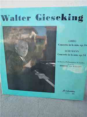 Walter Gieseking, Edvard Grieg, Robert Schumann, Herbert von Karajan, Philh ...
