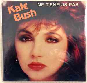 Kate Bush - Ne T'enfuis Pas