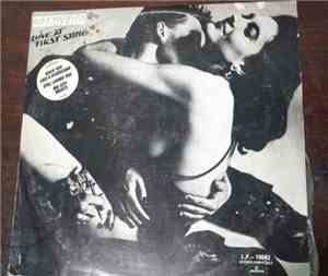 Scorpions - Love At First Sting