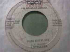 Lloyd Lovindeer - Pass The Pussy