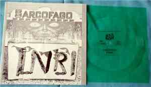 Sarcófago - INRI