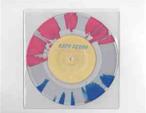 Katy Perry - Chained To The Rhythm