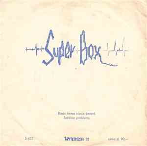 Super Box - Biała Dama Niesie Śmierć / Szkolne Problemy