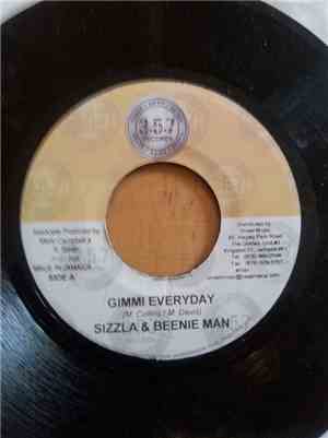 Beenie Man / Sizzla - Gimmi Everyday