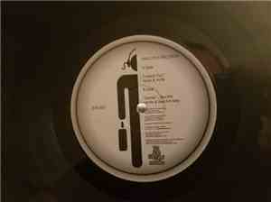 Haze  & Antix  / ElectriX  - I Need You / Genie