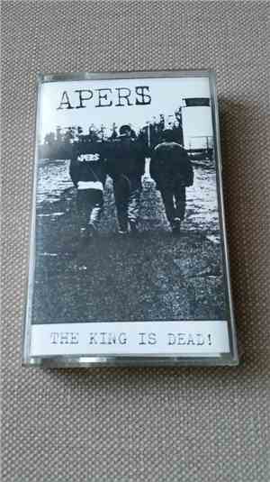 The Apers - The King Is Dead!