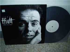 John Hiatt - Bring The Family