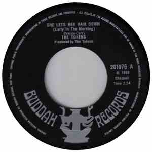The Tokens - She Lets Her Hair Down (Early In The Morning)