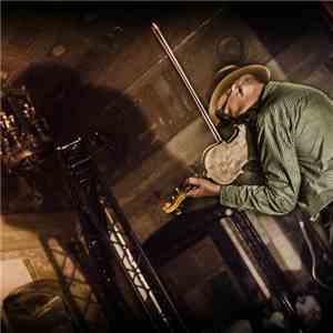 Tony Conrad - Tony Conrad Solo At ISSUE, 7/2013