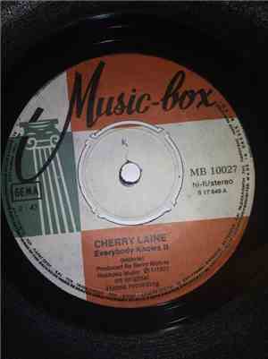 Cherry Laine - Everybody Knows It / Island Guy