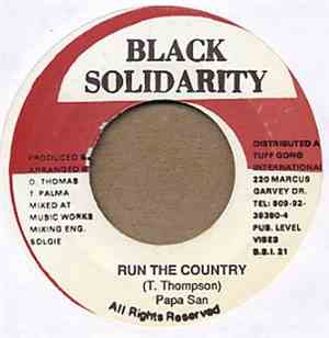 Papa San - Run The Country