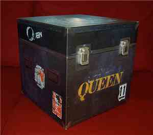 Queen - Live At Wembley Stadium - Super Deluxe Edition