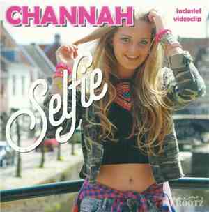 Channah  - Selfie