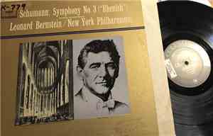 Leonard Bernstein Conducts New York Philharmonic / Schumann - Symphony No. 3
