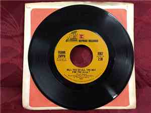 Frank Zappa - Tell Me You Love Me / Would You Go All The Way For The U.S.A.?