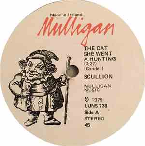 Scullion - The Cat She Went A Hunting