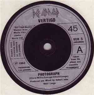 Def Leppard - Photograph