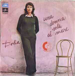 Delia - Una Donna Sola Al Mare