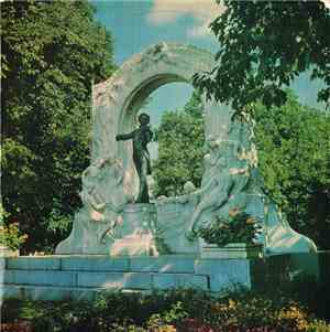 Robert Stolz & The Vienna Symphony Orchestra - Music Of Vienna (Volume 2)