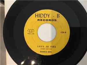 Bobby Guitar, Ronnie Gee - When Girls Do It / She's So Fine