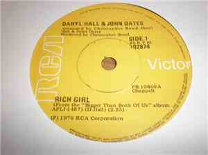 Daryl Hall & John Oates - Rich Girl