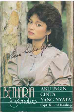 Betharia Sonata - Aku Ingin Cinta Yang Nyata