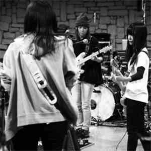 tricot - A N D Pre​-​Release Studio Live Session