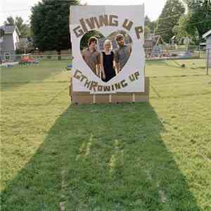 Giving Up - Gthrowing Up