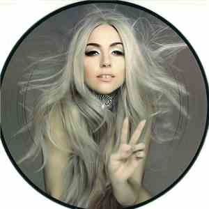 Lady Gaga - Yoü And I (Part 1)