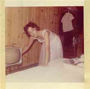 Manchester Orchestra - I'm Like A Virgin Losing A Child