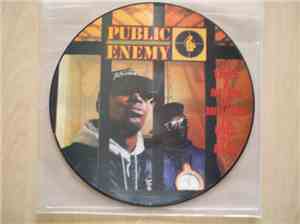 Public Enemy - It Takes A Nation Of Millions To Hold Us Back