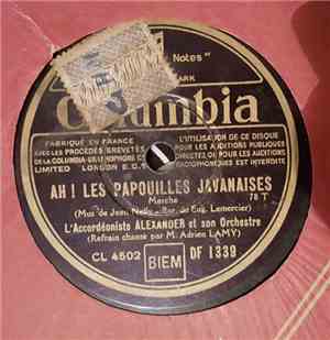 L'Accordéoniste Alexander Et Son Orchestre - Ah ! Les Papouilles Javanaises ...