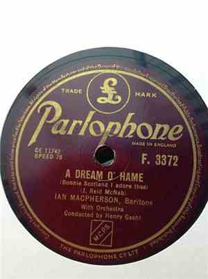Ian Macpherson  - A Dream O' Hame / My Ain Folk