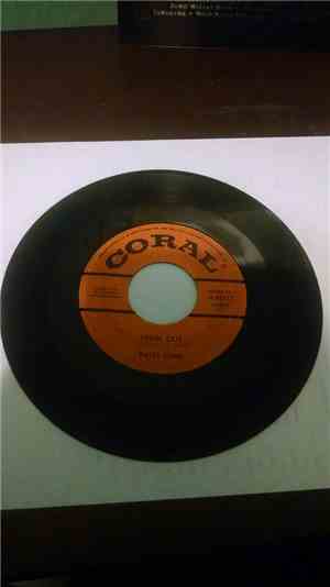 Patsy Cline - Hidin Out / Turn The Cards Slowly