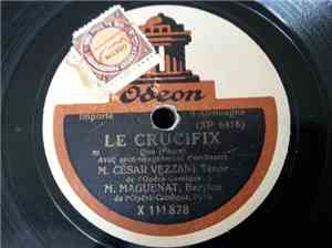 M. César Vezzani, M. Maguenat - Le Crucifix / Hosanna