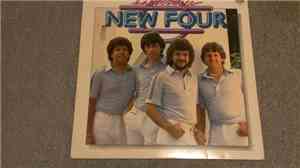 New Four - Halverwege